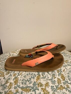 Sanuk Tie-Dye Sandal